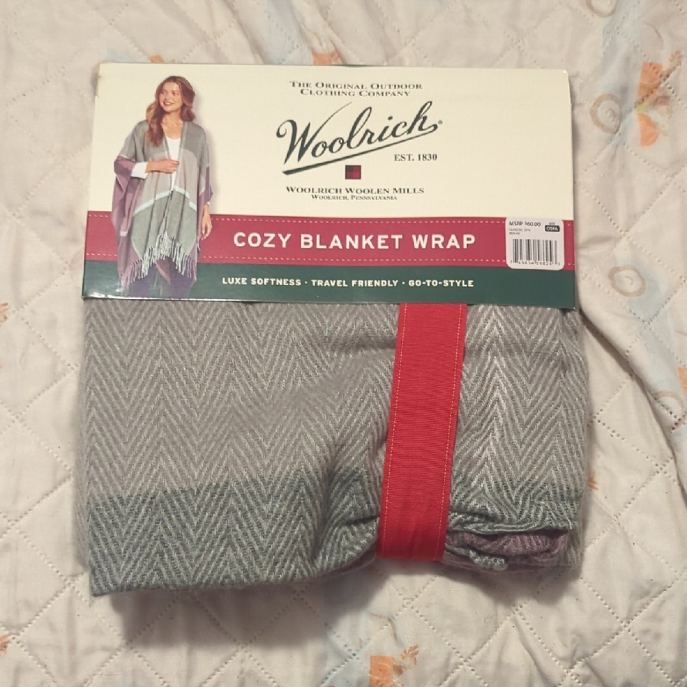 Woolrich Herringbone Blanket Wrap in Gray
